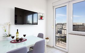 Ancora Center Apartment